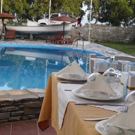 Hotel Aeolos Bay Tínos