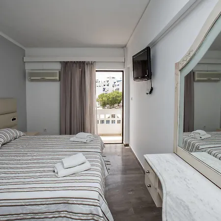 Hotel Aeolos Bay 3*
